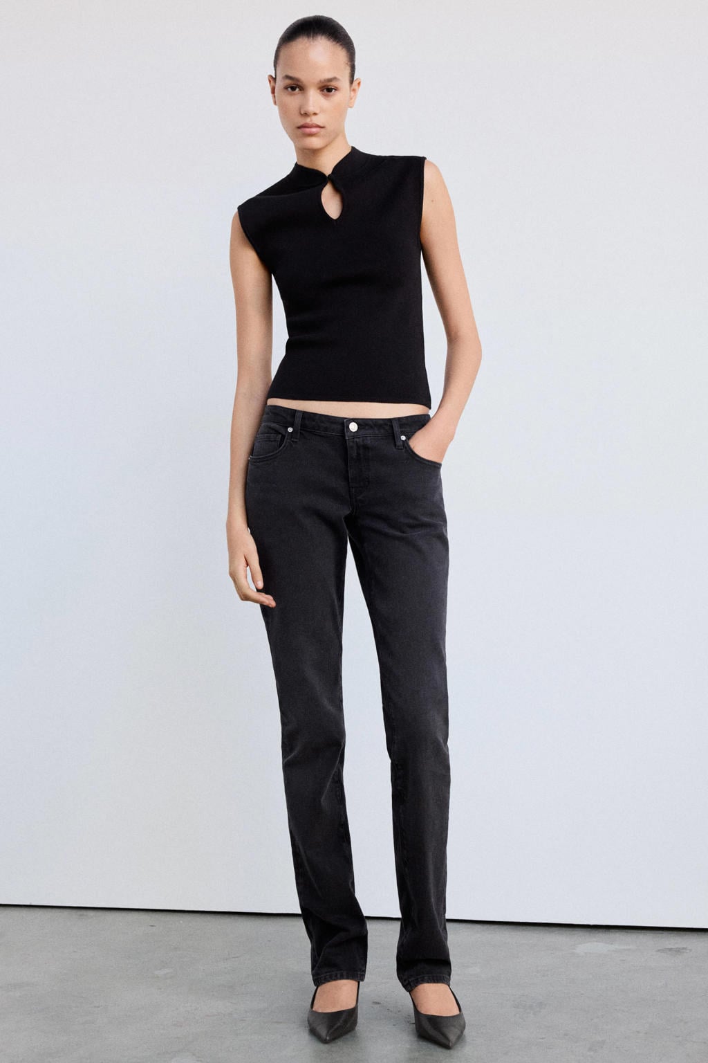 Zwarte dames Mango van viscose met effen, lange mouwen, opstaande kraag en cut out