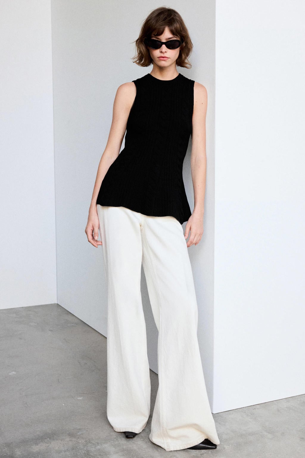 Zwarte dames Mango gebreide top van viscose met effen, ronde hals en kabel details