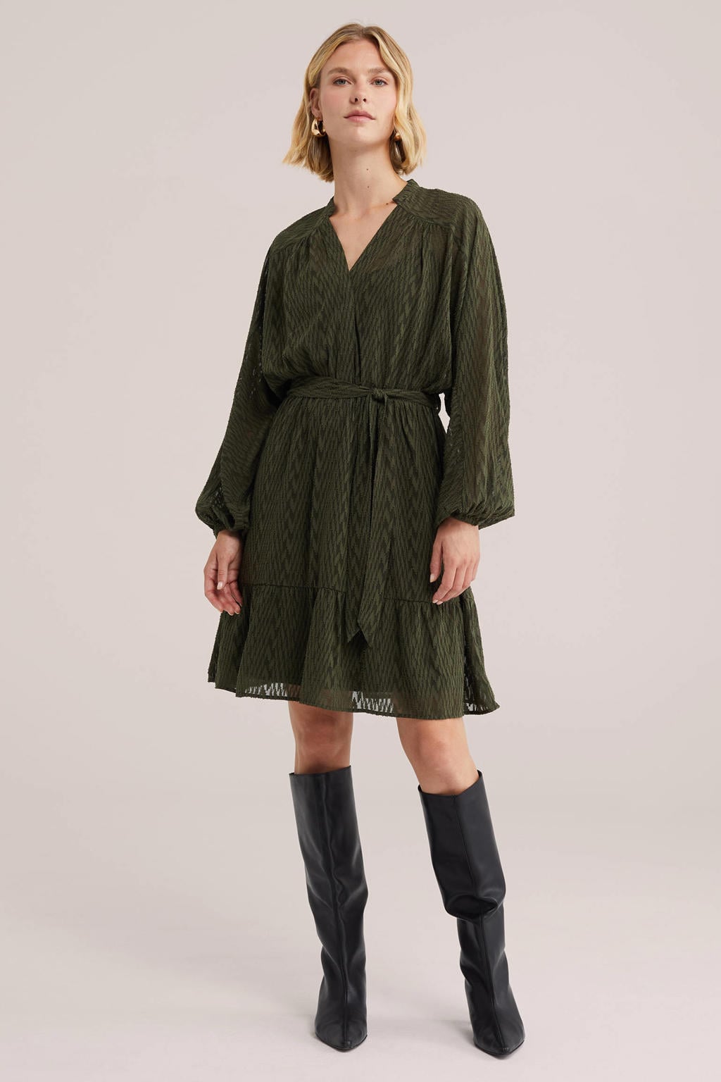 WE Fashion korte jurk met ceintuur - groen