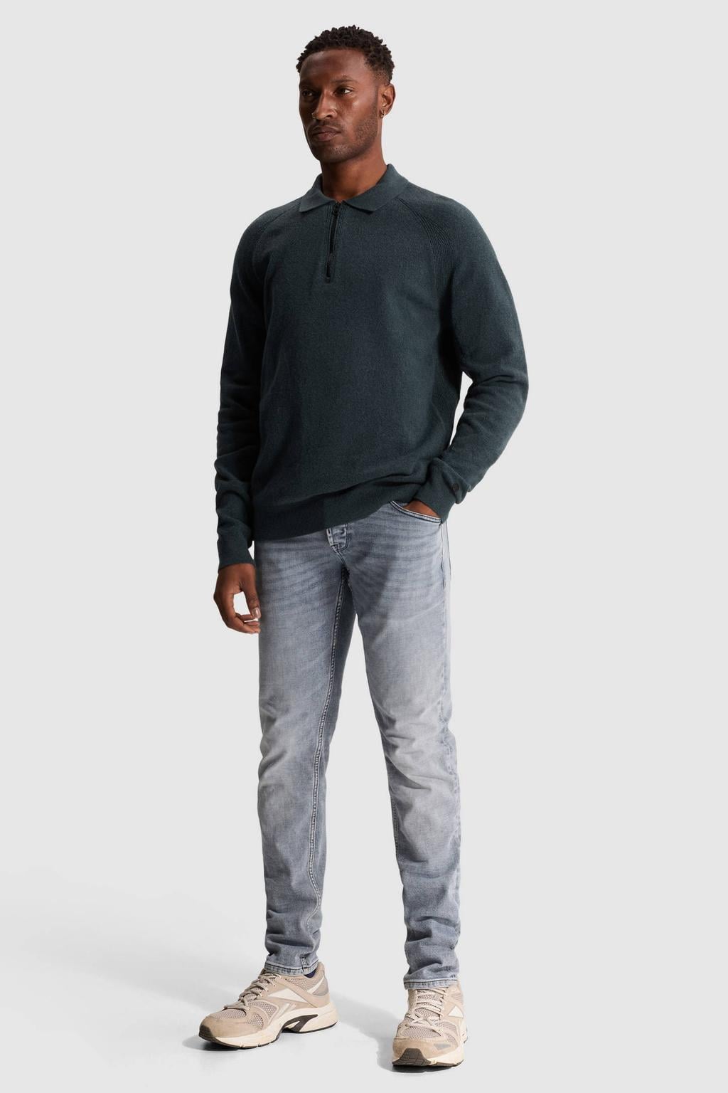 Donkerblauwe heren Cast Iron wollen regular fit gebreide trui met effen, lange mouwen en polo kraag