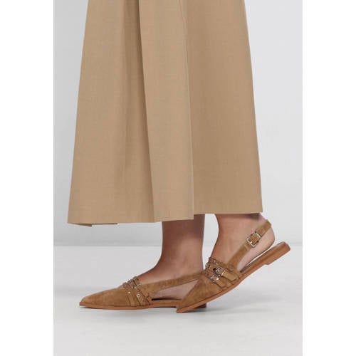 Notre-V Hakken Camel