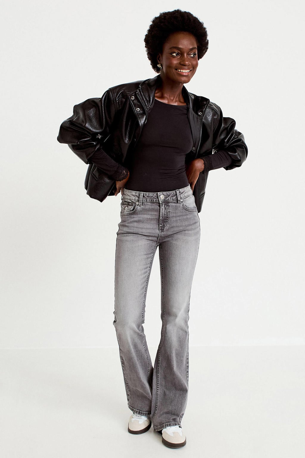 Grey denim dames Cache Cache bootcut jeans van denim met low waist, rits- en knoopsluiting en effen