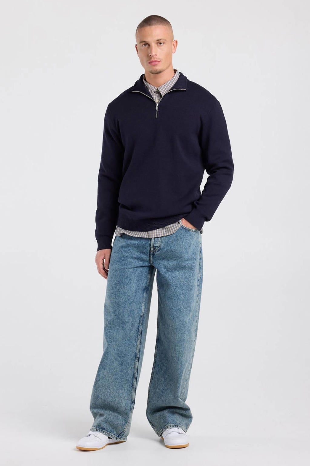 Donkerblauwe heren America Today regular fit gebreide trui van viscose met effen, lange mouwen en opstaande kraag