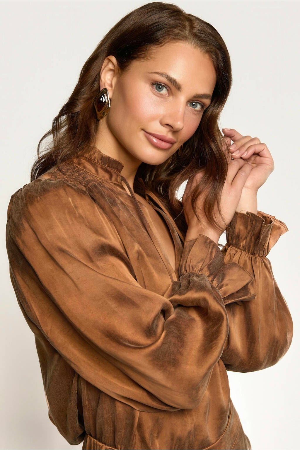 Lichtbruine dames Freebird blouse van lyocell met effen, lange mouwen, klassieke kraag en knoopsluiting
