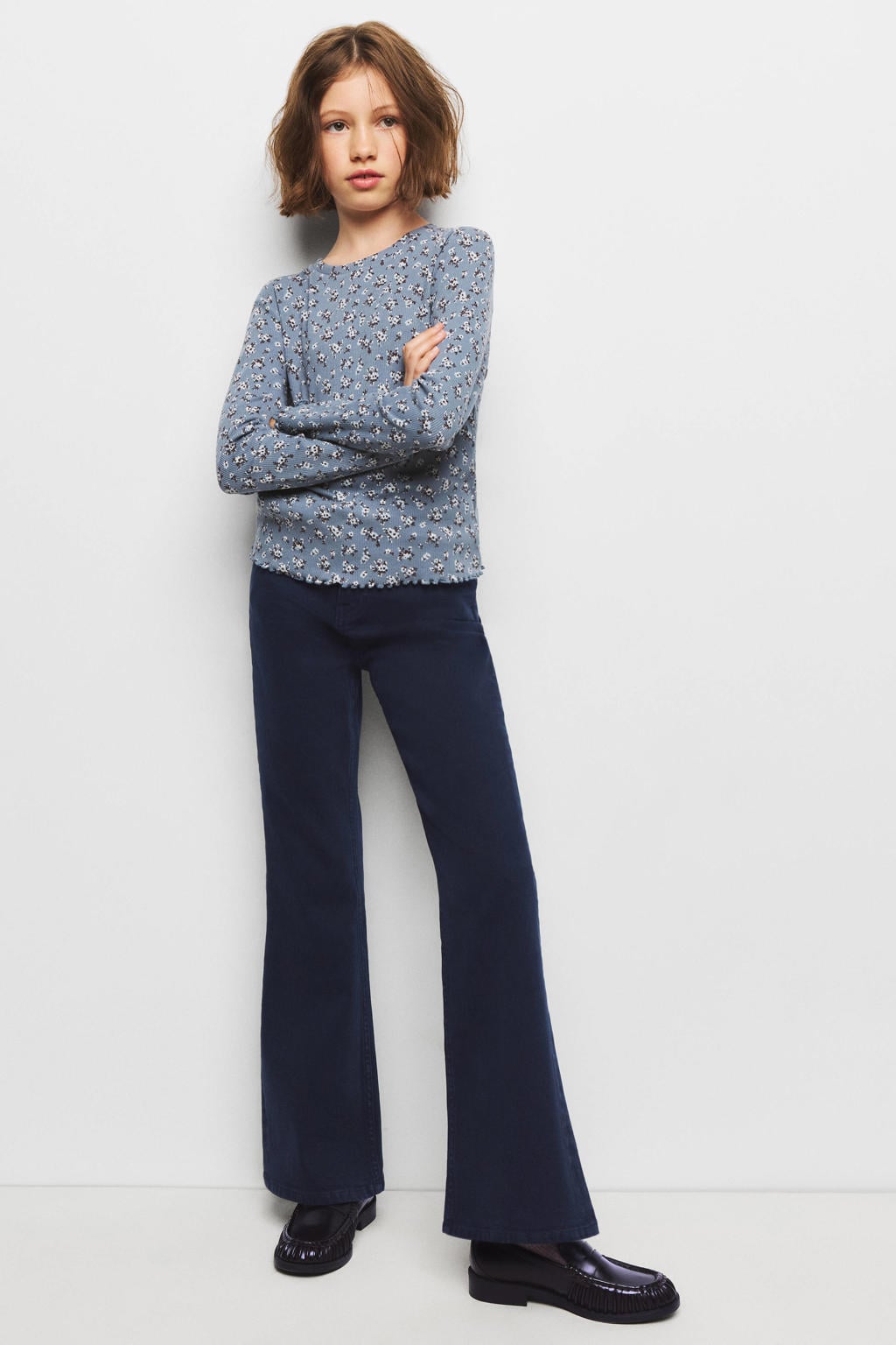Marineblauw meisjes Mango Kids flared jeans blauw van denim met regular waist, ritssluiting en effen