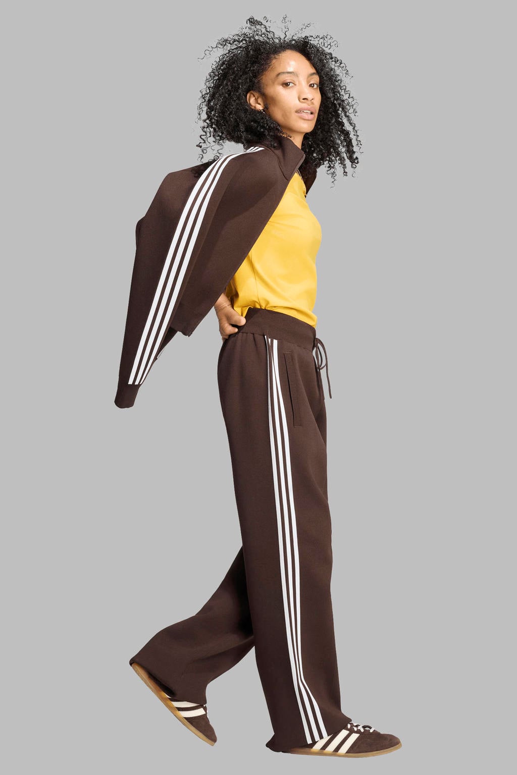 adidas Originals Adilenium regular knitted broek - donkerbruin