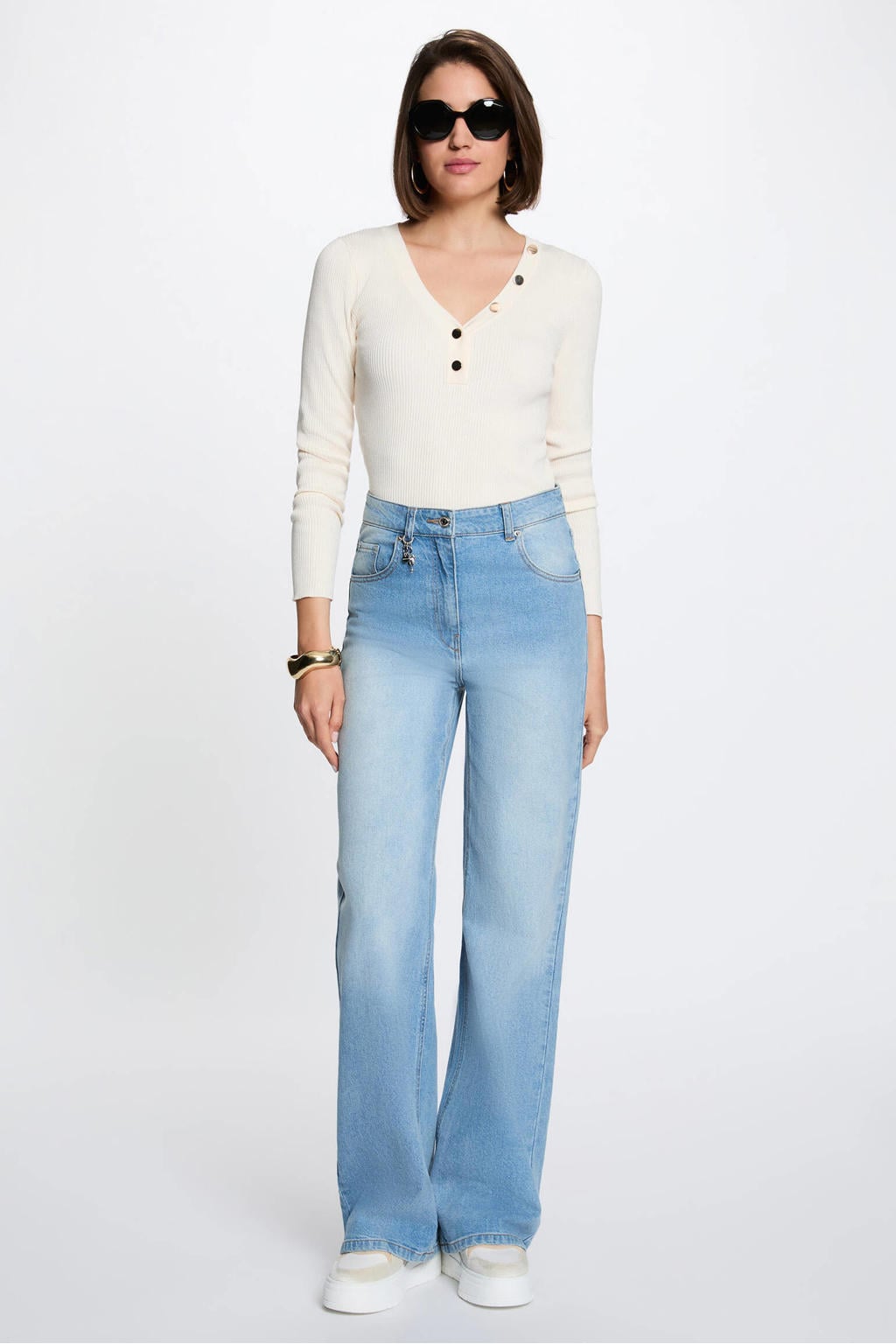 Ecru dames Morgan top van viscose met effen, lange mouwen, V-hals en rib gebreide details