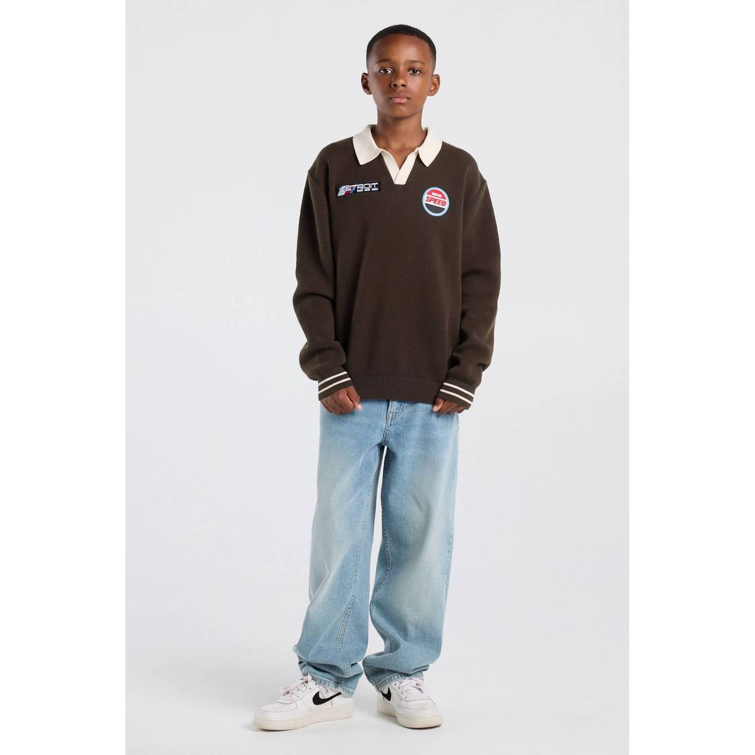 America Today gebreide trui met patches bruin