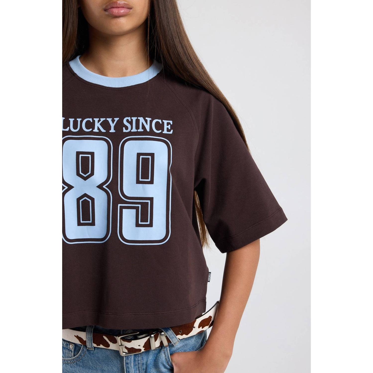 America Today T-shirt met tekst bruin blauw