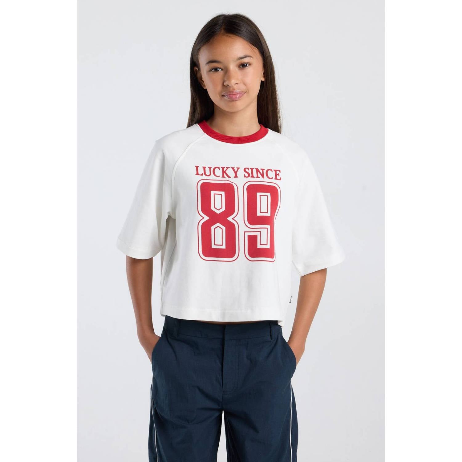 America Today T-shirt met tekst wit rood