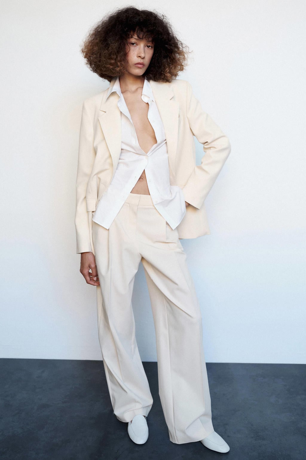 Ecru dames Mango van polyester met effen, lange mouwen, reverskraag en knoopsluiting