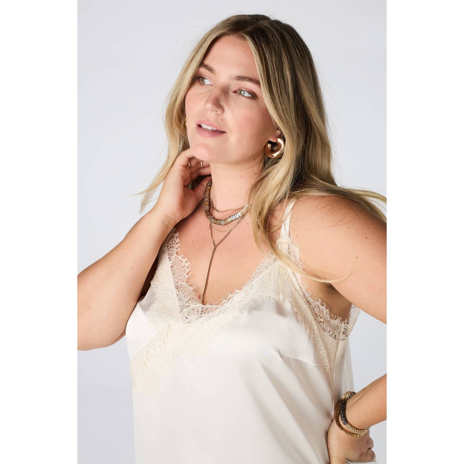 MS Mode Plus Size asymmetrische top crème