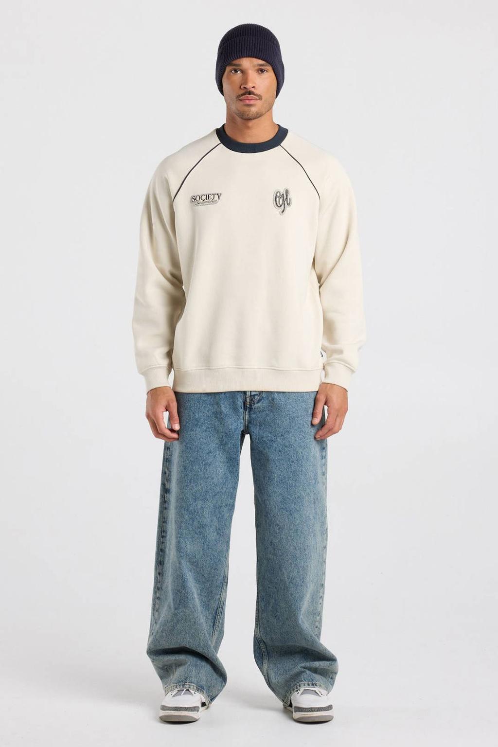 America Today relaxed fit sweater met patches - ecru