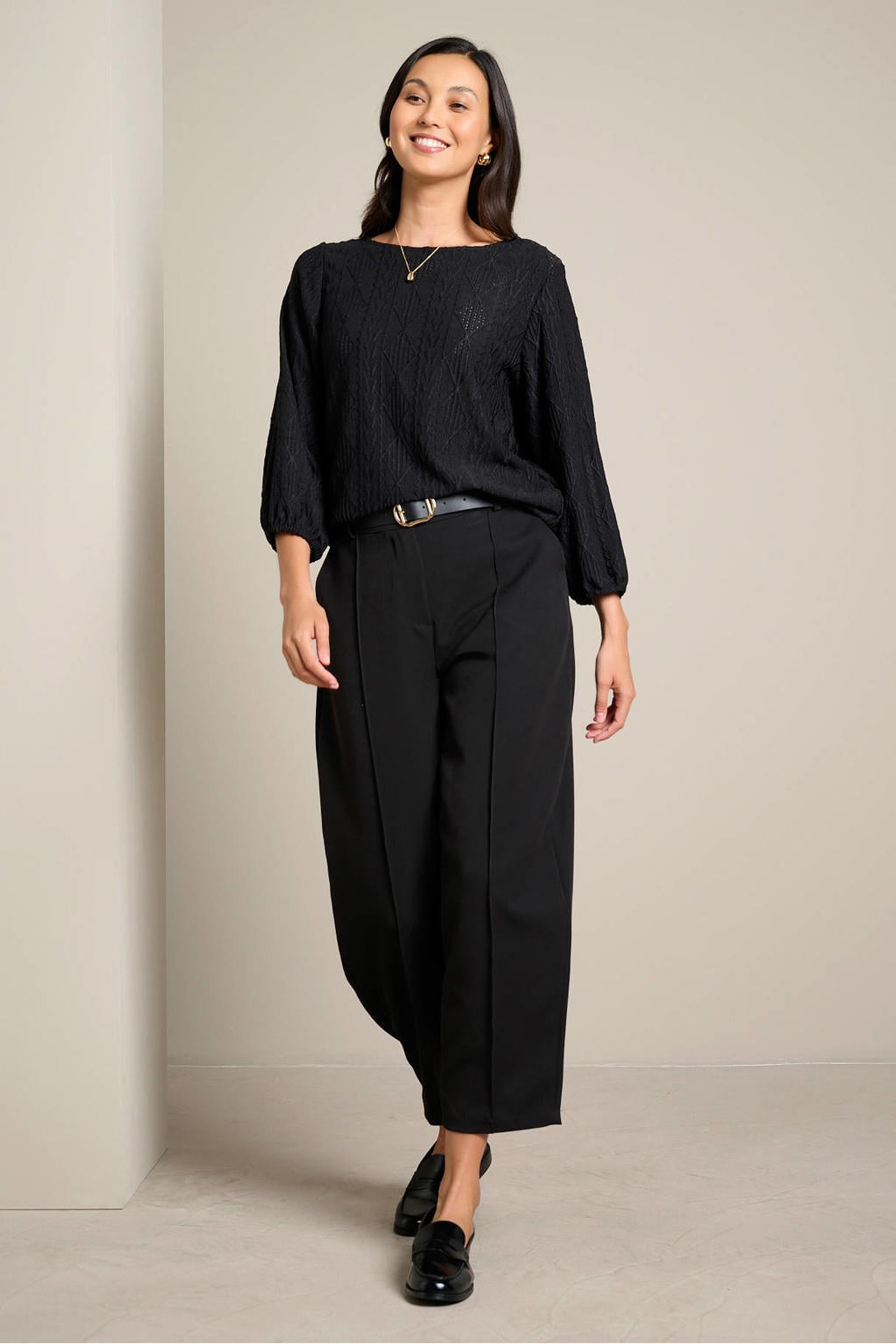 Zwarte dames LOLALIZA regular waist barrel broek van polyester met rits- en knoopsluiting en effen