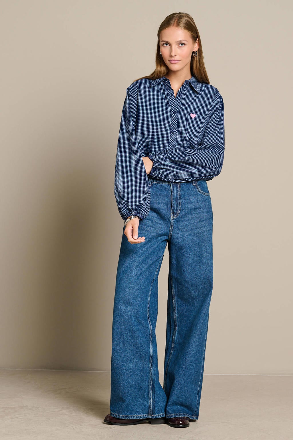 Blauw en ecru dames LOLALIZA gestreepte blouse van katoen met lange mouwen, klassieke kraag, knoopsluiting en borduursels