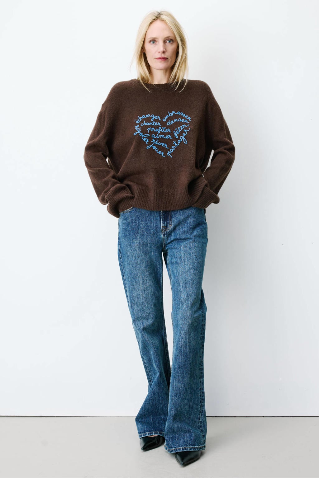 Grace & Mila gebreide trui met borduursels en wol - bruin/blauw
