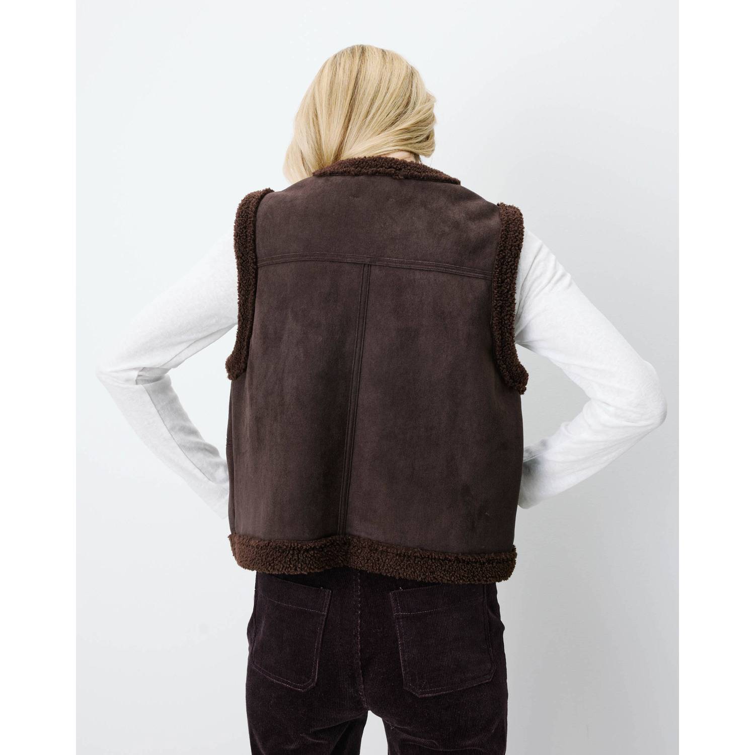 Grace & Mila suèdelook gilet met teddy details donkerbruin