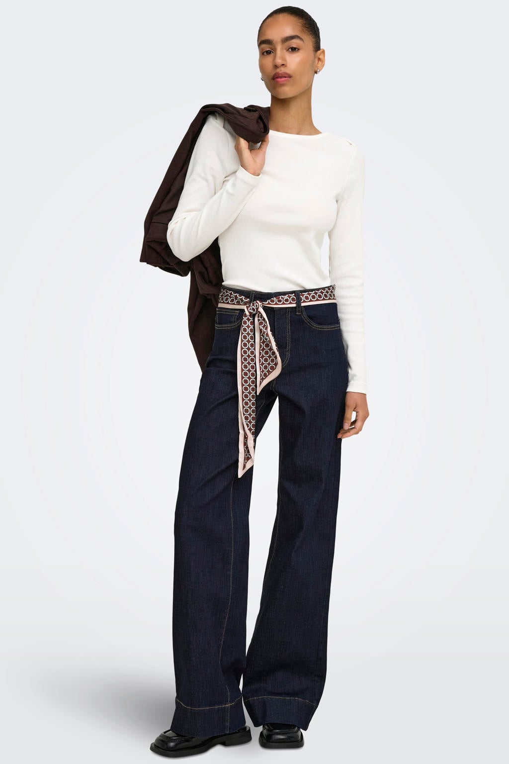 Dark blue denim dames ONLY Onlmadison Hw Wide Scarf Dnm Gua56 jeans met rits- en knoopsluiting en effen