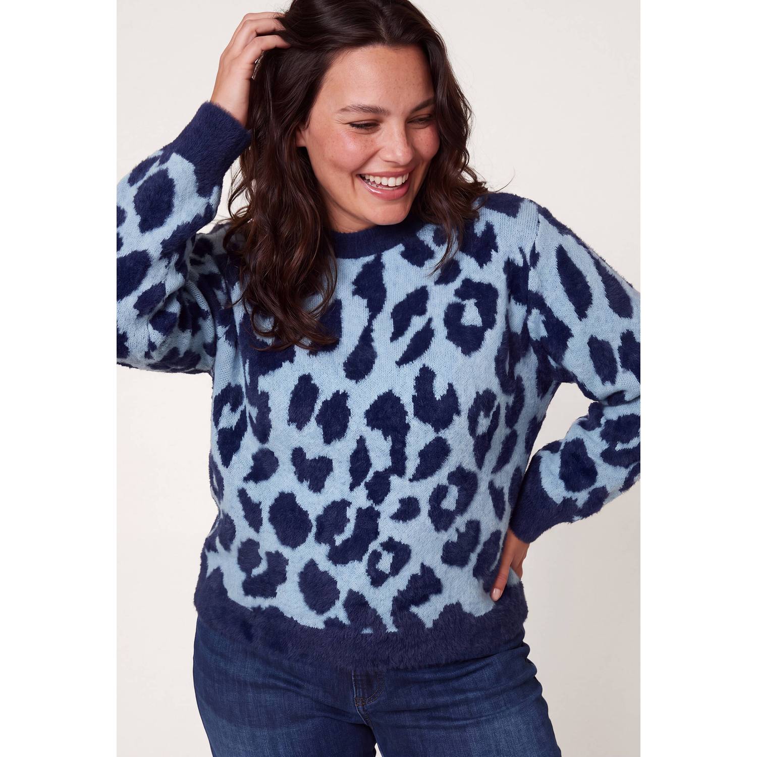 Miss Etam Plus gebreide trui met panterprint blauw