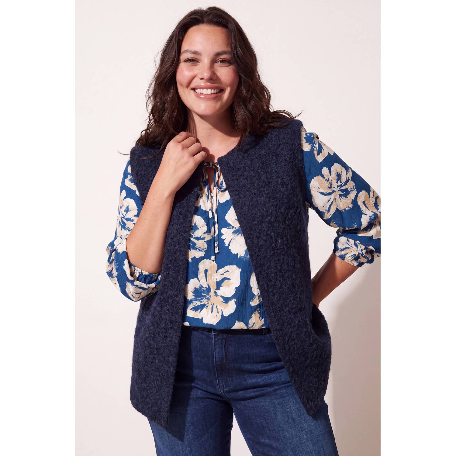 Miss Etam Plus teddy gilet donkerblauw