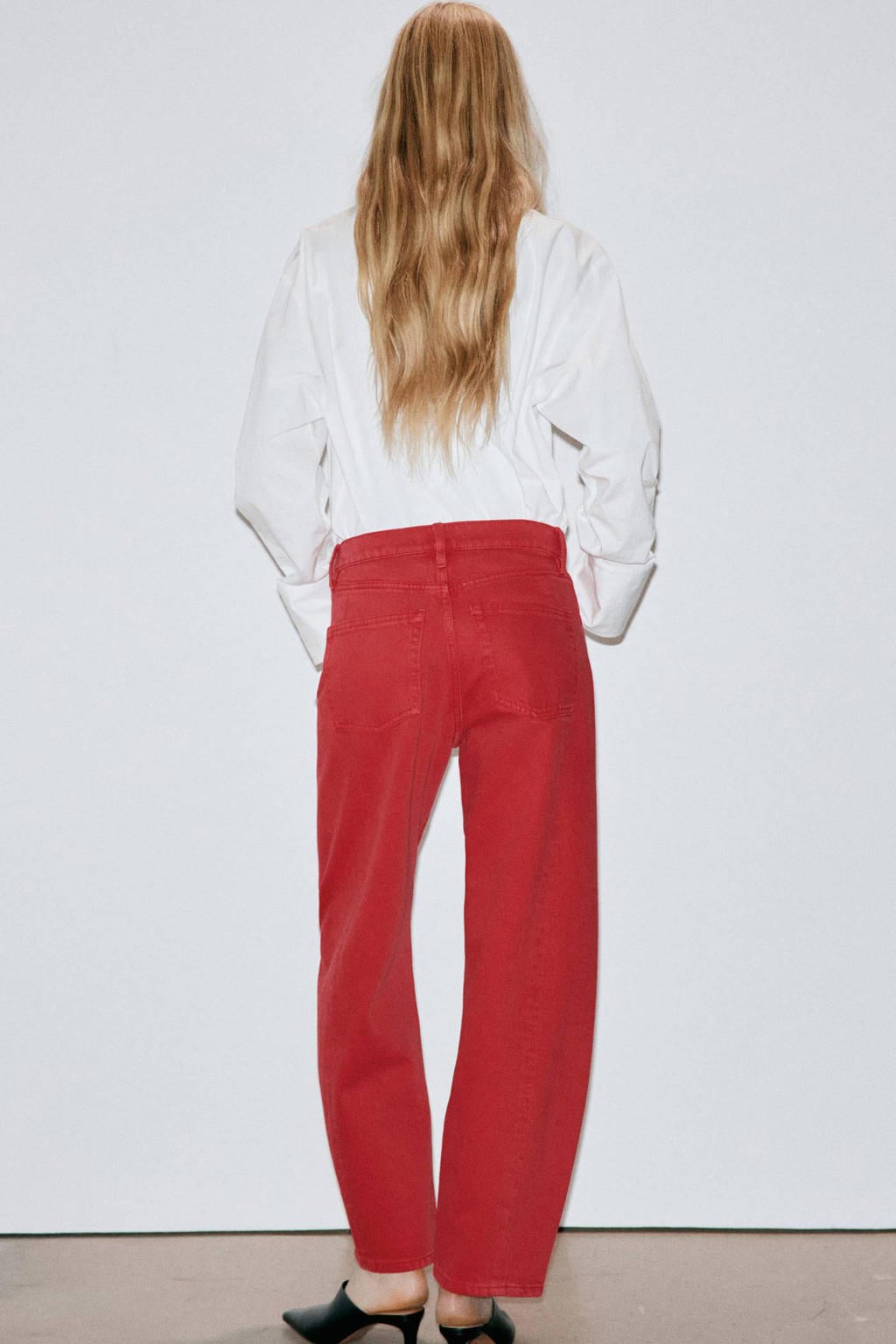 Rode dames Mango barrel jeans van denim met regular waist, rits- en knoopsluiting en effen