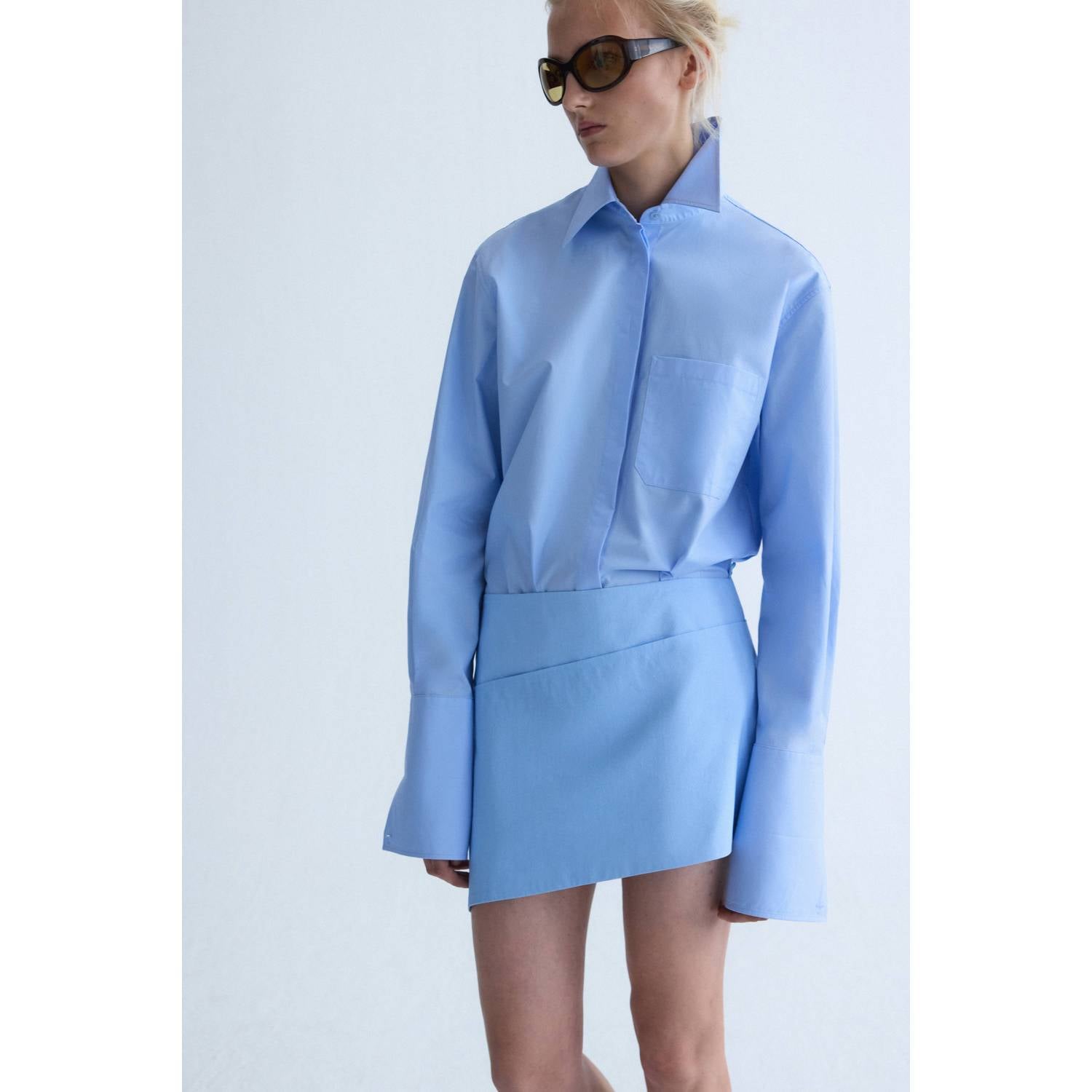 Mango blouse lichtblauw
