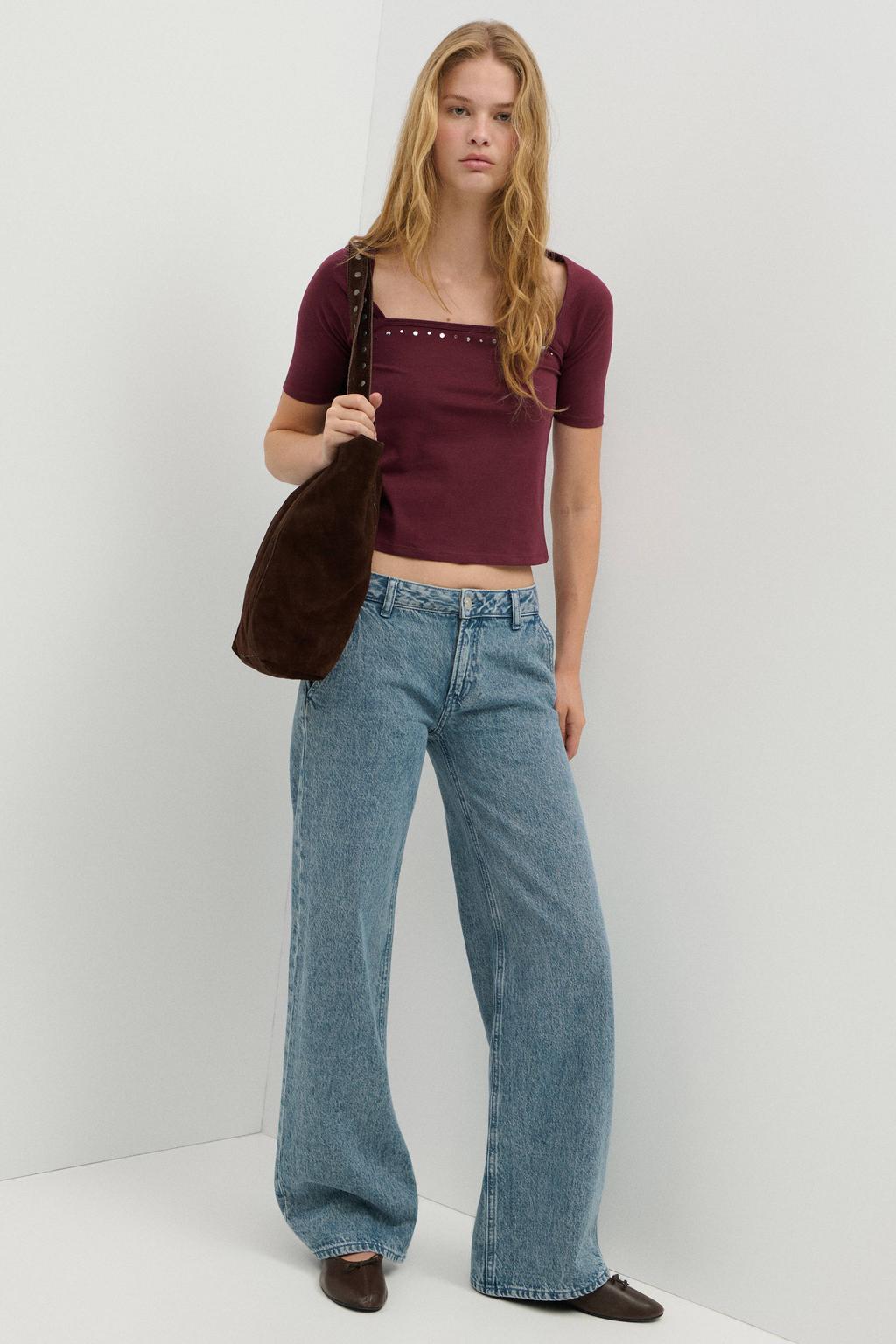MANGO TEEN aansluitende cropped top met studs - donkerrood