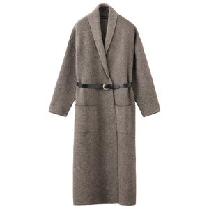 gebreid lang vest met ceintuur - bruin