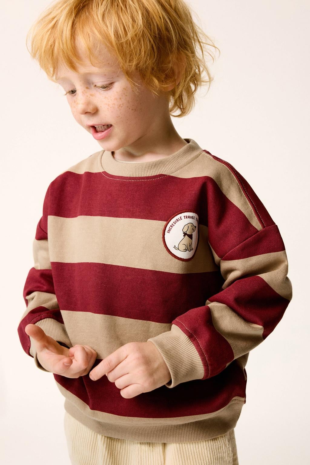 Mango Kids gestreepte sweater met borduursels - bruin/rood