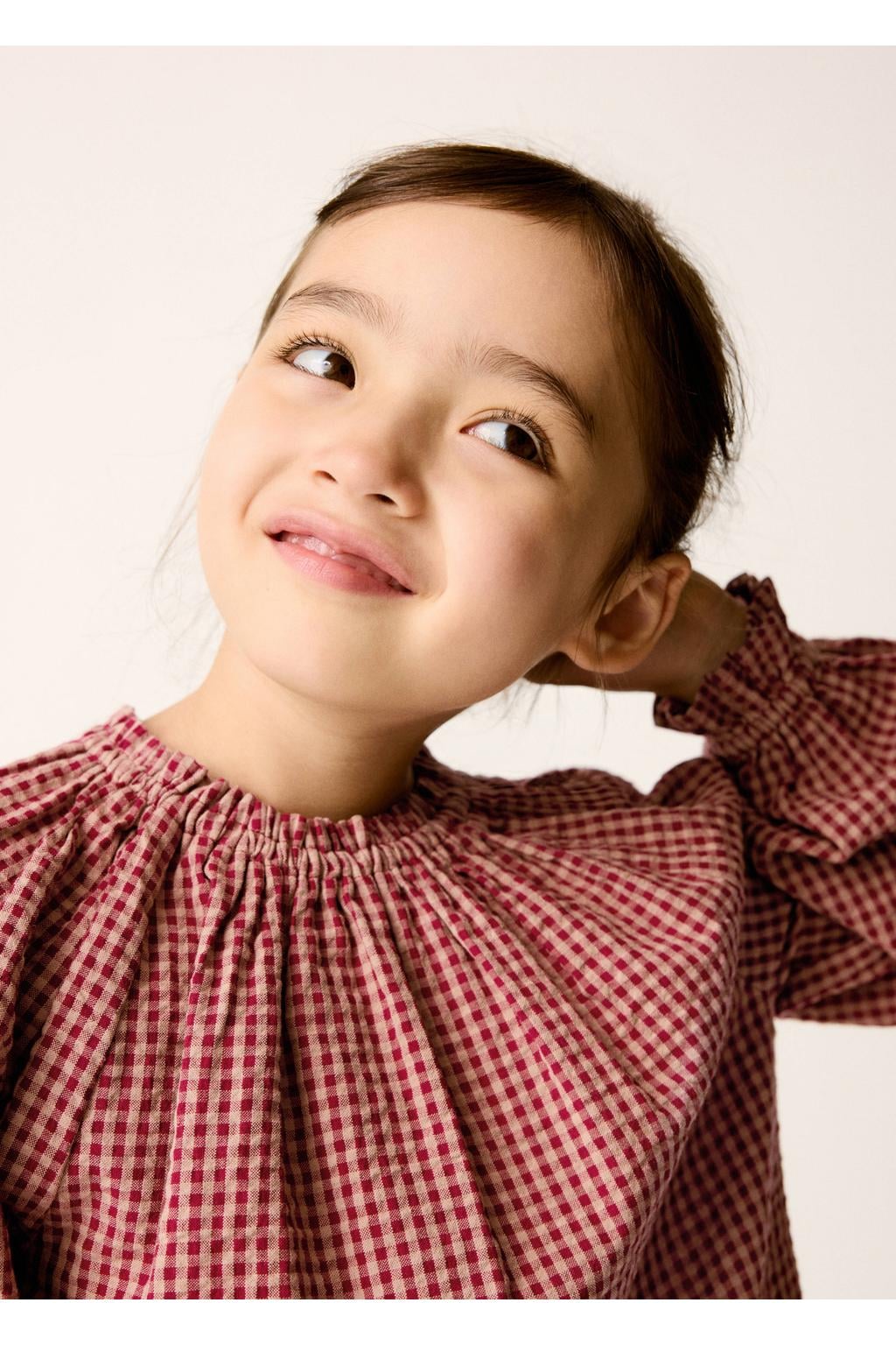 Mango Kids rechtvallende geruite blousetop met ruches en smockwerk - rood/wit