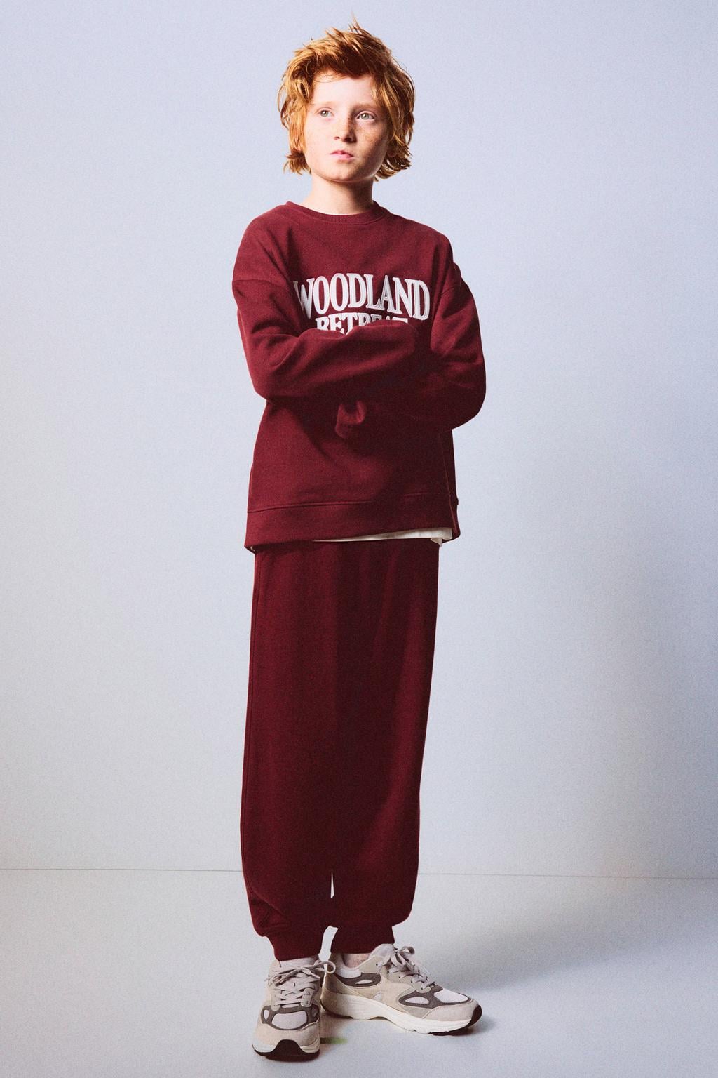 Mango Kids rechtvallende sweater met tekst - donkerrood