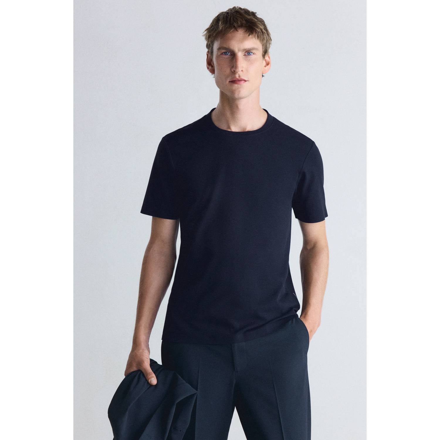 Mango Man regular fit T-shirt marine