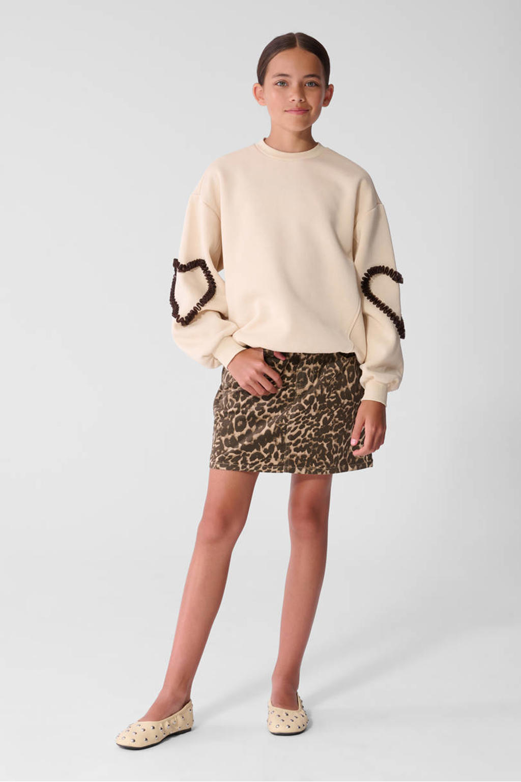 Bruin en beige meisjes Shoeby korte spijkerrok met panterprint gemaakt van denim en met rits- en knoopsluiting