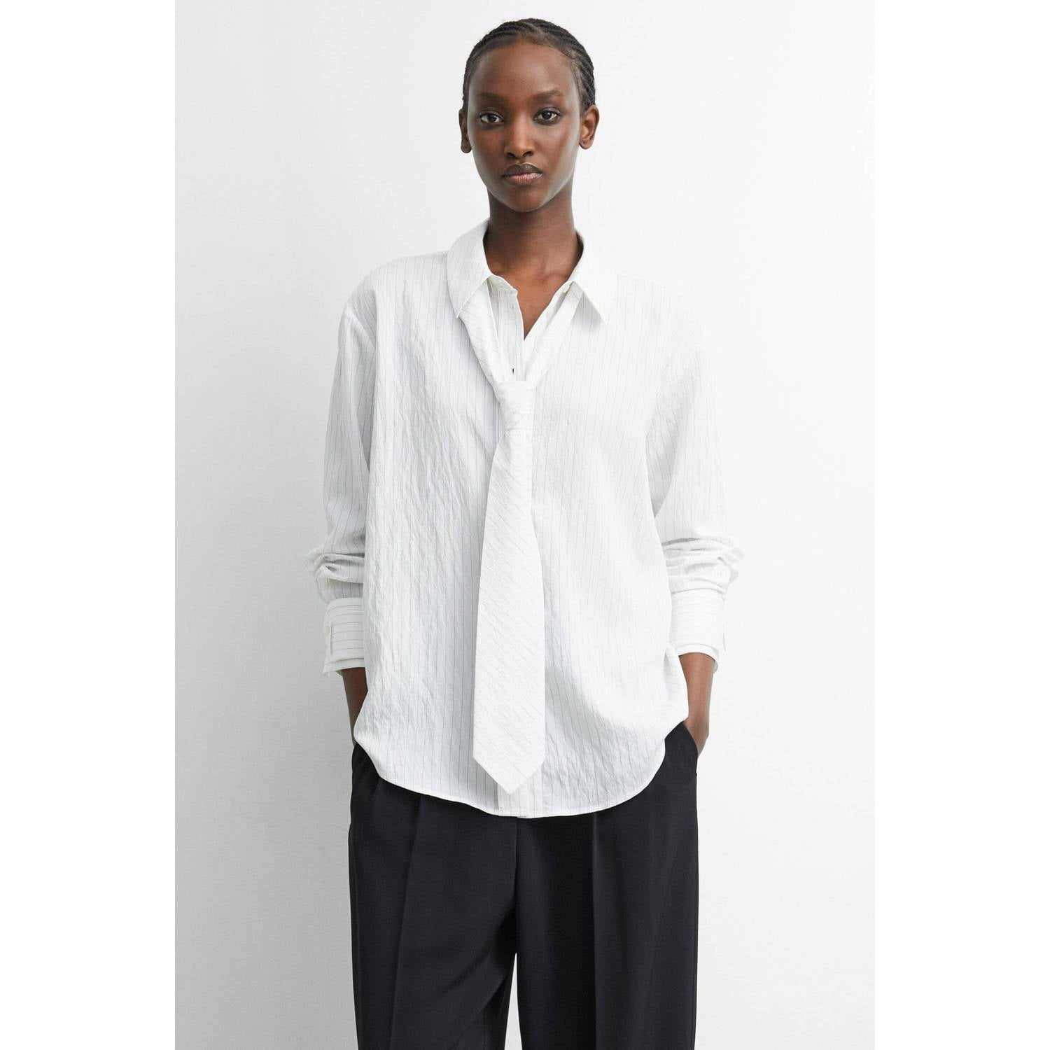 Comma blouse met krijtstreep wit