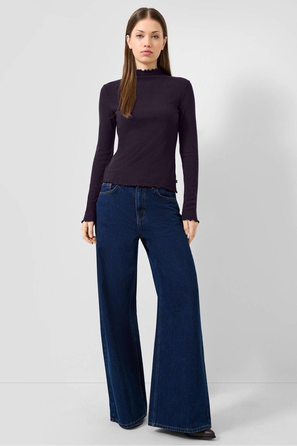 Paarse dames QS aansluitende top van viscose met effen, lange mouwen en rib gebreide details