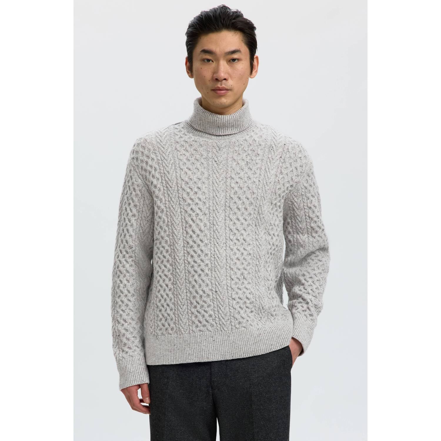 Selected regular fit gemêleerde coltrui met kabels en wol light grey
