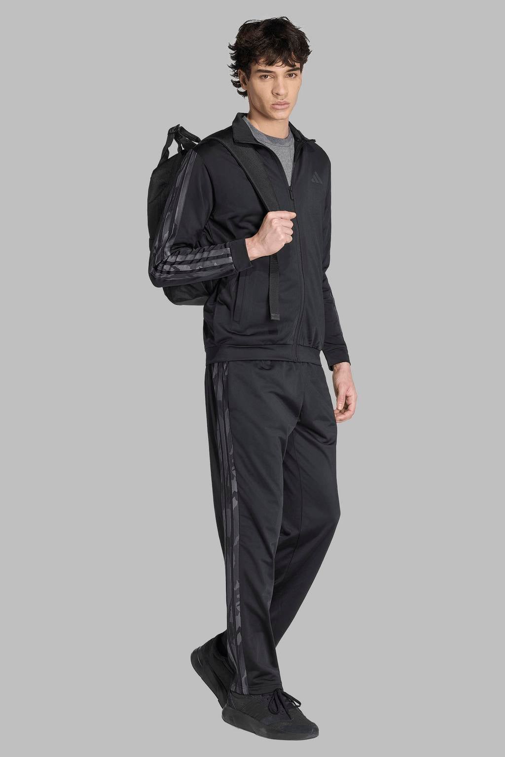 Zwarte heren adidas Sportswear sweatvest van polyester met effen, lange mouwen, opstaande kraag en ritssluiting