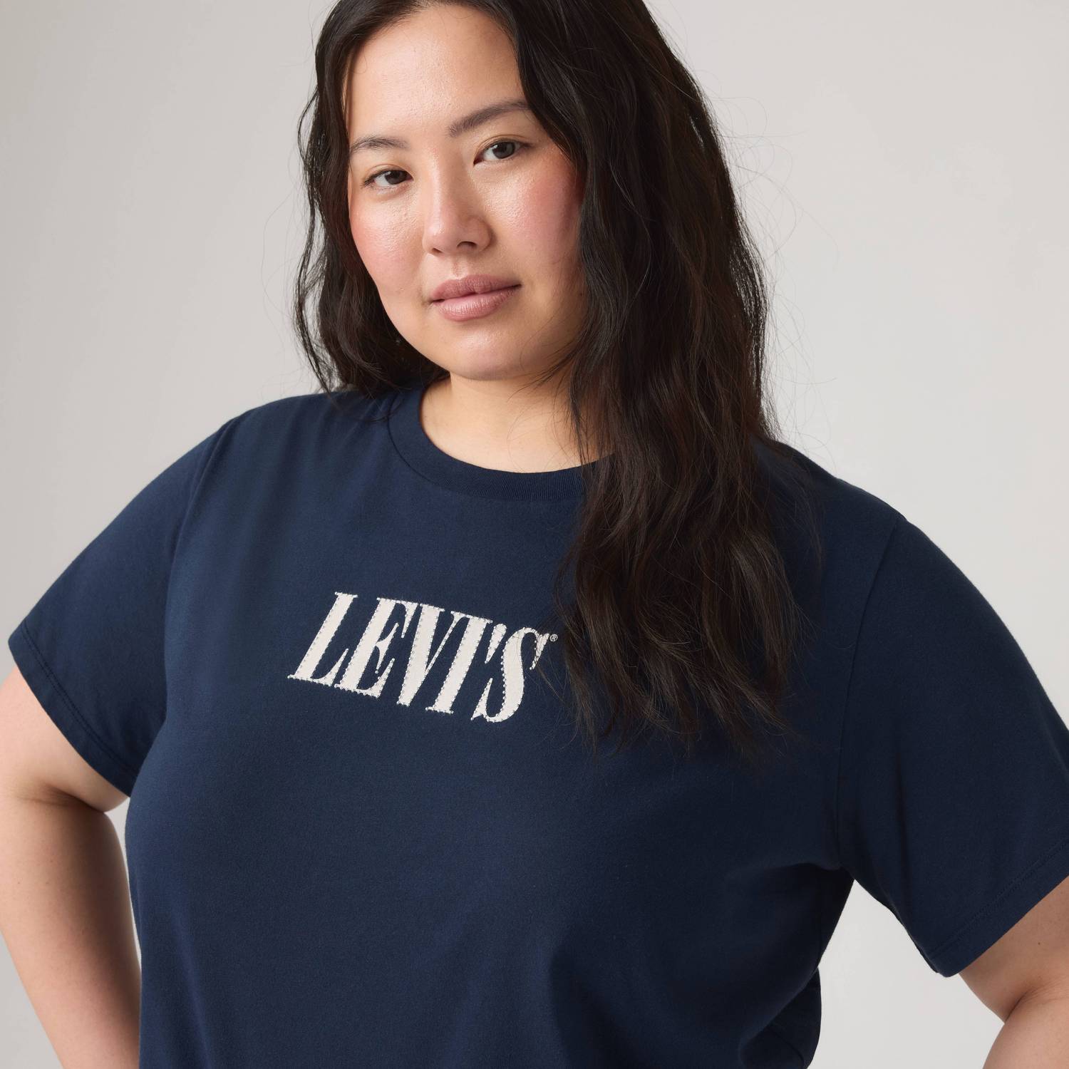 Levi's Plus T-shirt met strass-steentjes en tekst donkerblauw