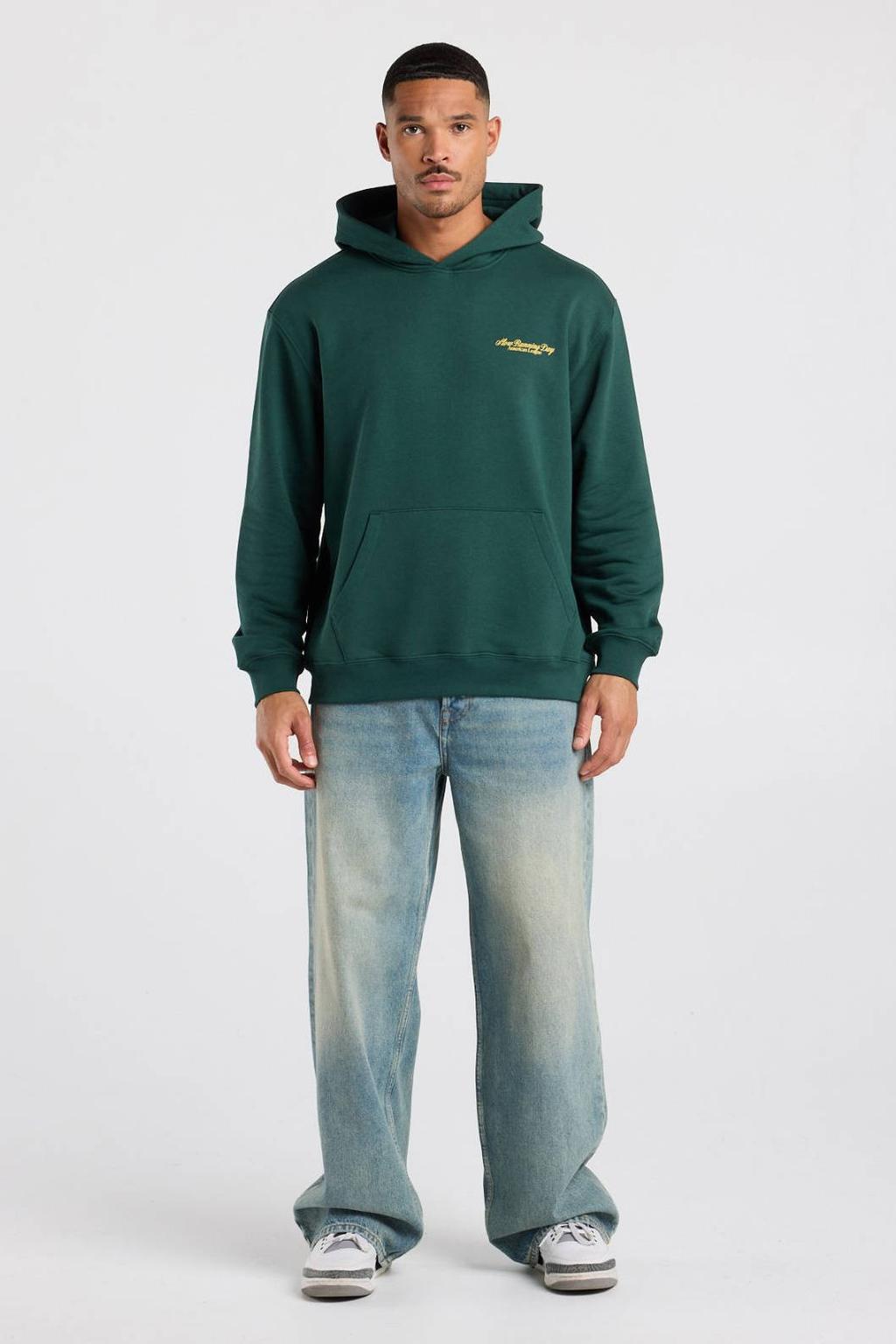America Today relaxed fit hoodie met backprint - donkergroen