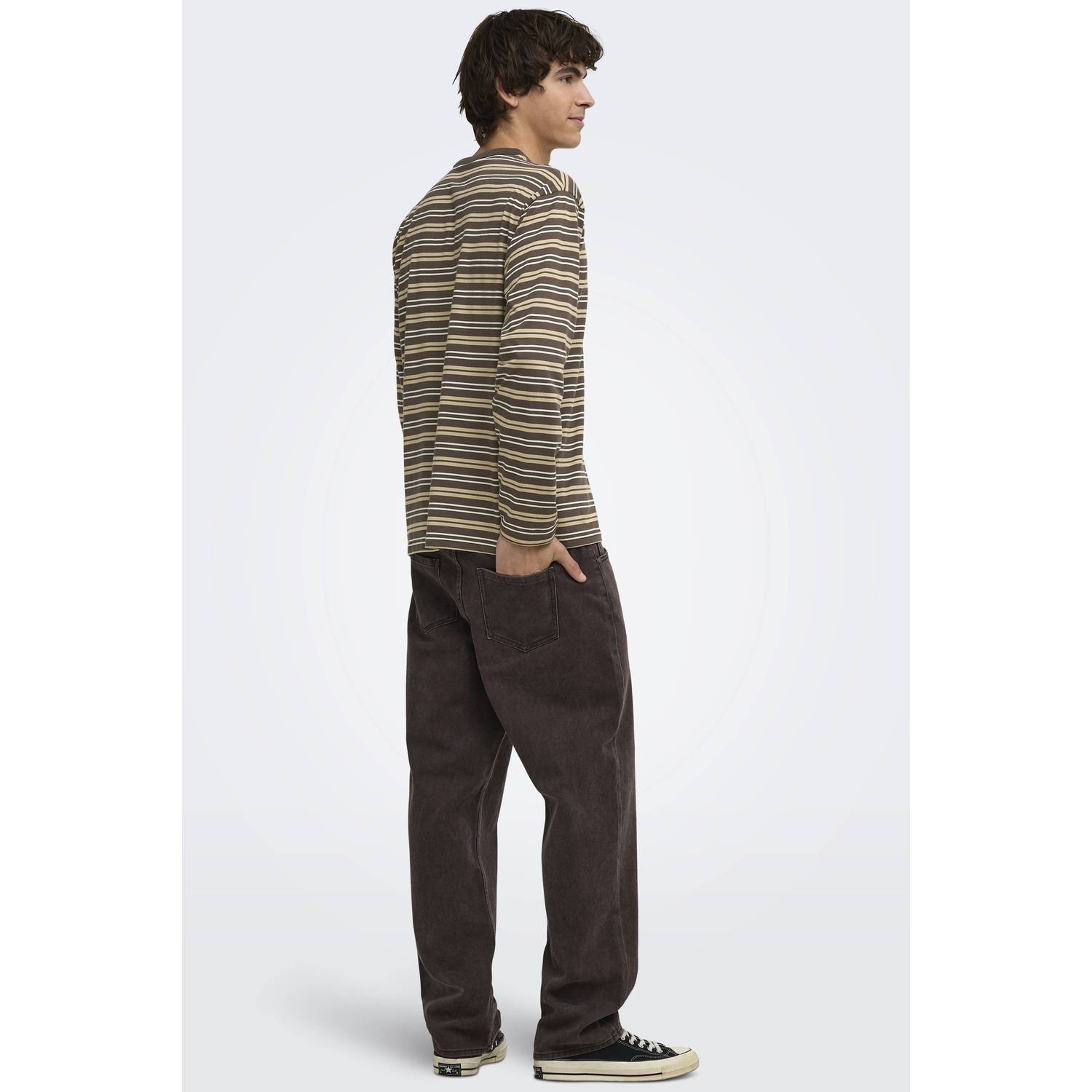 ONLY & SONS relaxed fit gestreepte longsleeve bruin