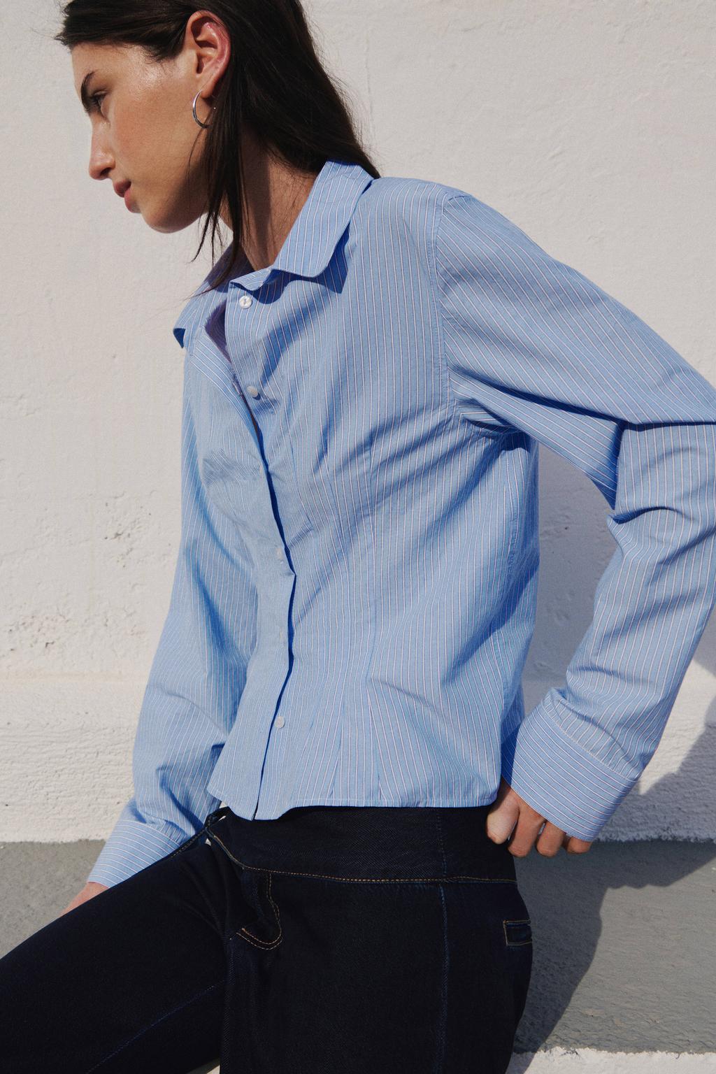 MANGO TEEN rechtvallende gestreepte blouse met plooien - lichtblauw/wit