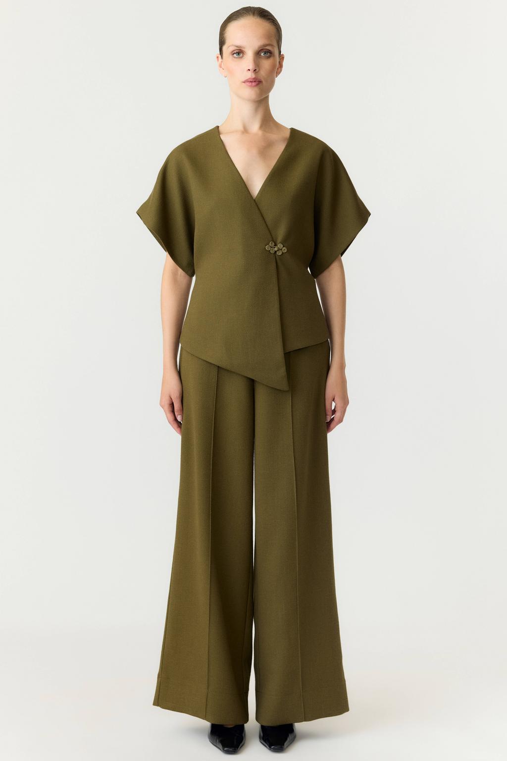 YAS regular fit asymmetrische top - groen