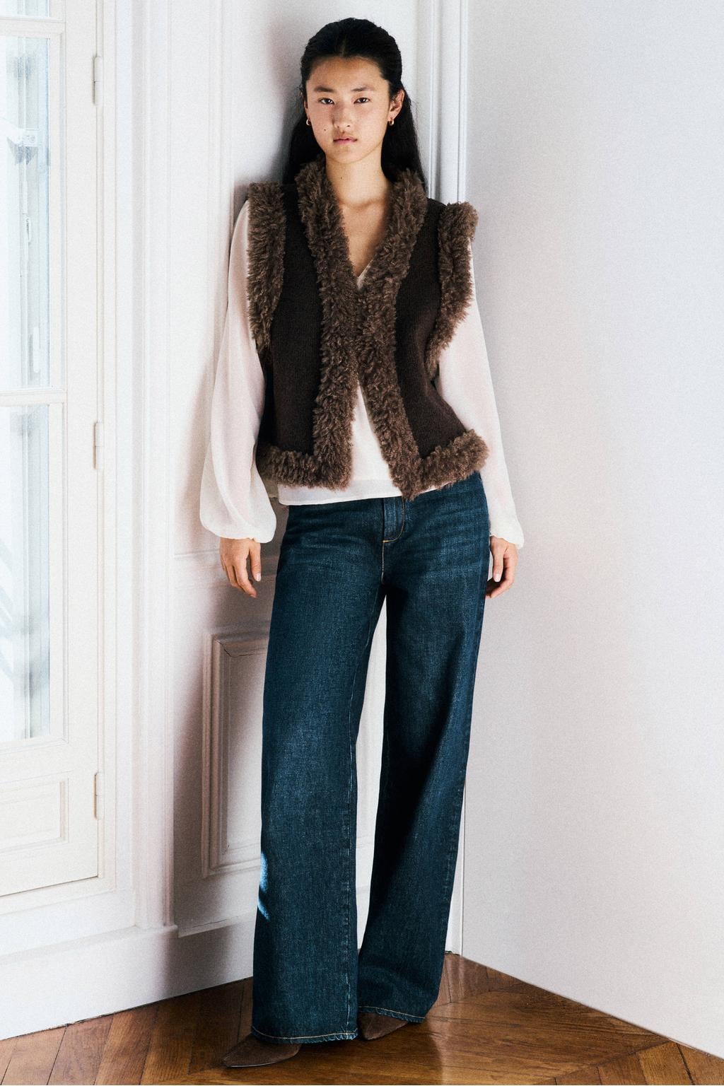 Donkerblauwe meisjes MANGO TEEN wollen gilet met effen en V-hals