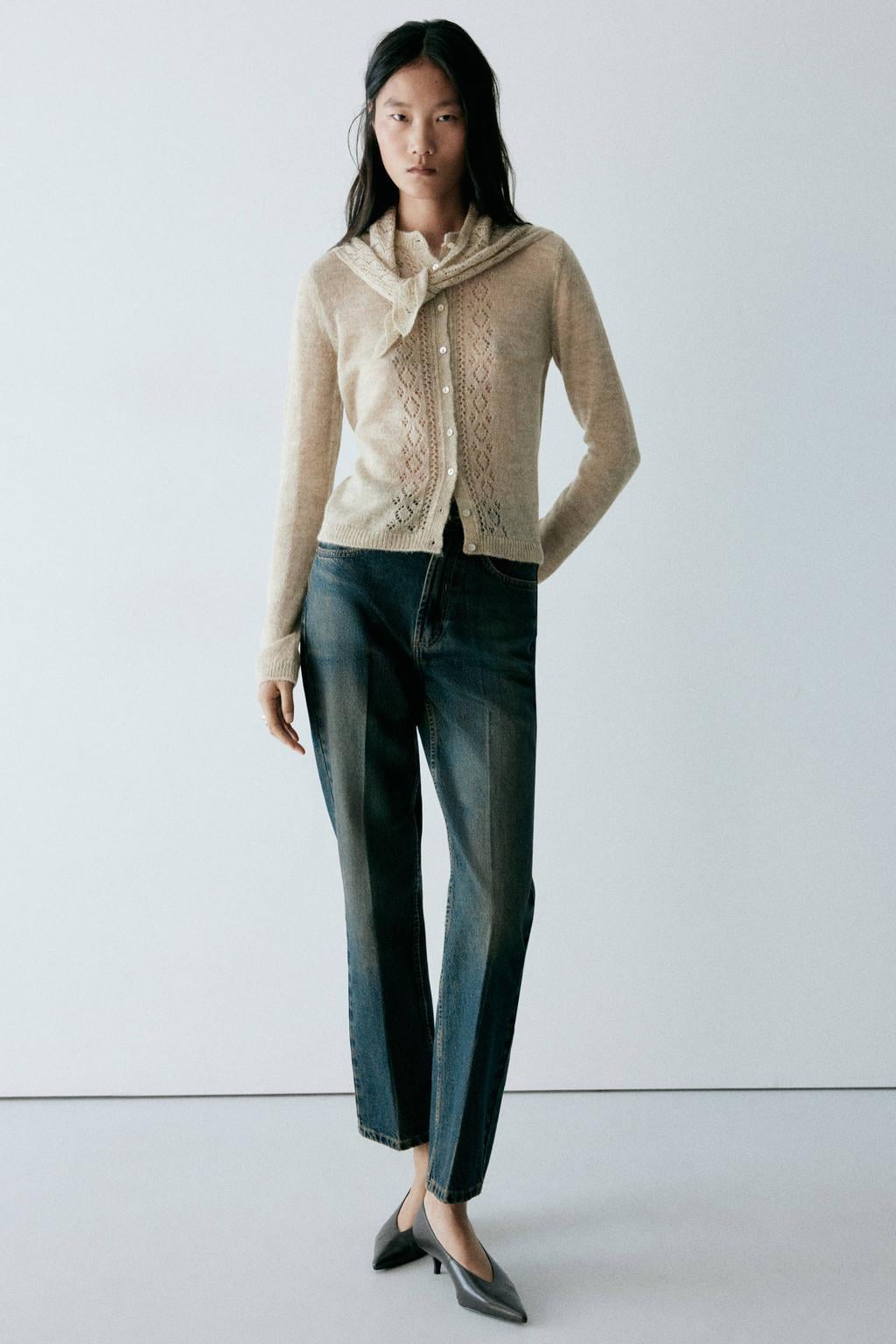 Lichtgroene dames Mango gebreid vest van wol met effen, lange mouwen, sjaalkraag en knoopsluiting