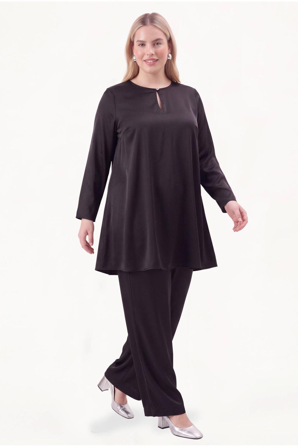 YOEK Plus Size tuniek - zwart