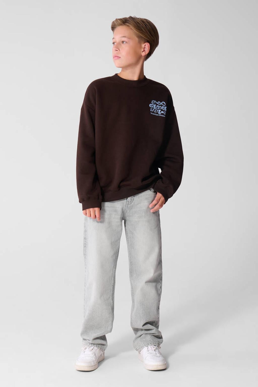 Shoeby sweater met tekst - donkerbruin