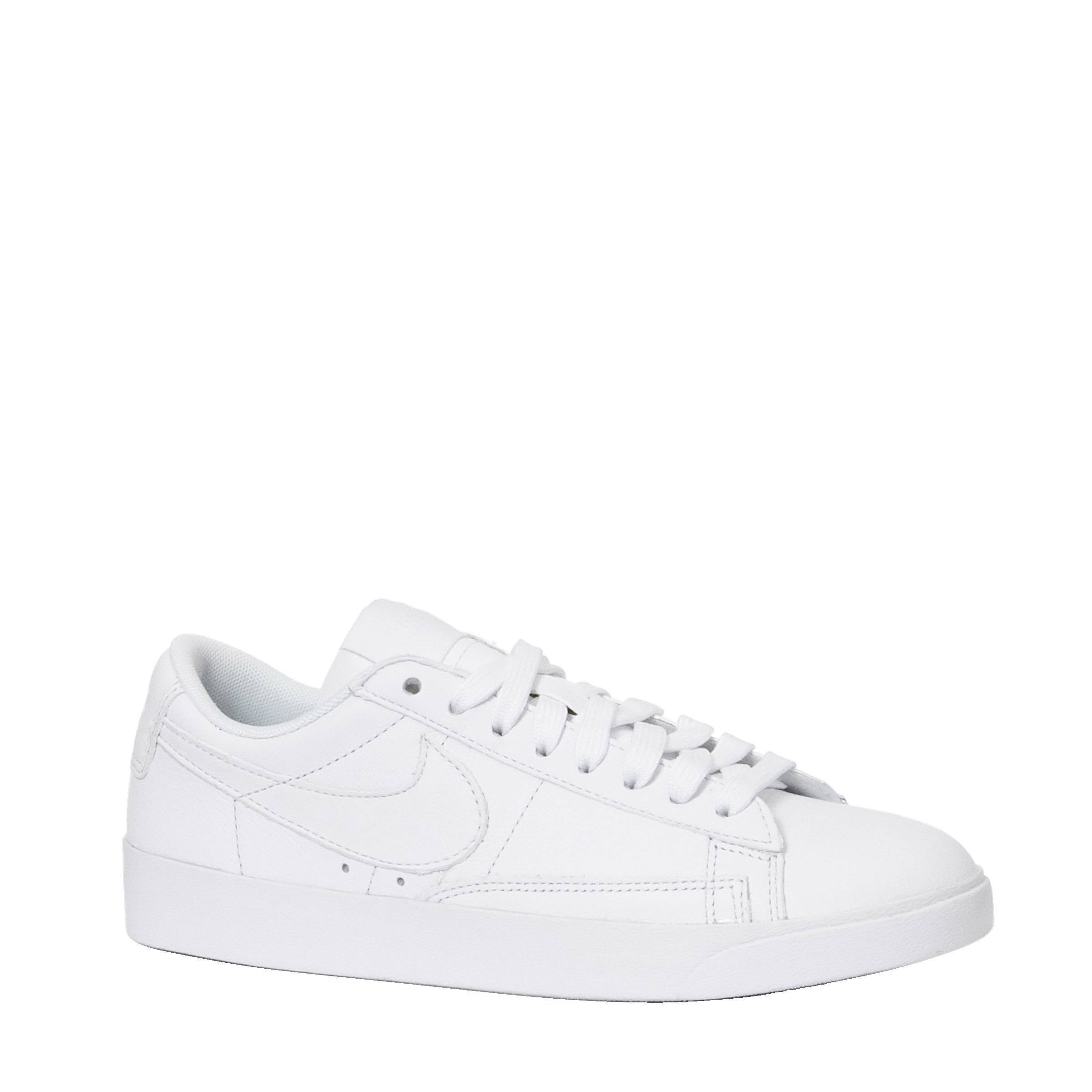 nike blazer low Heren Wit