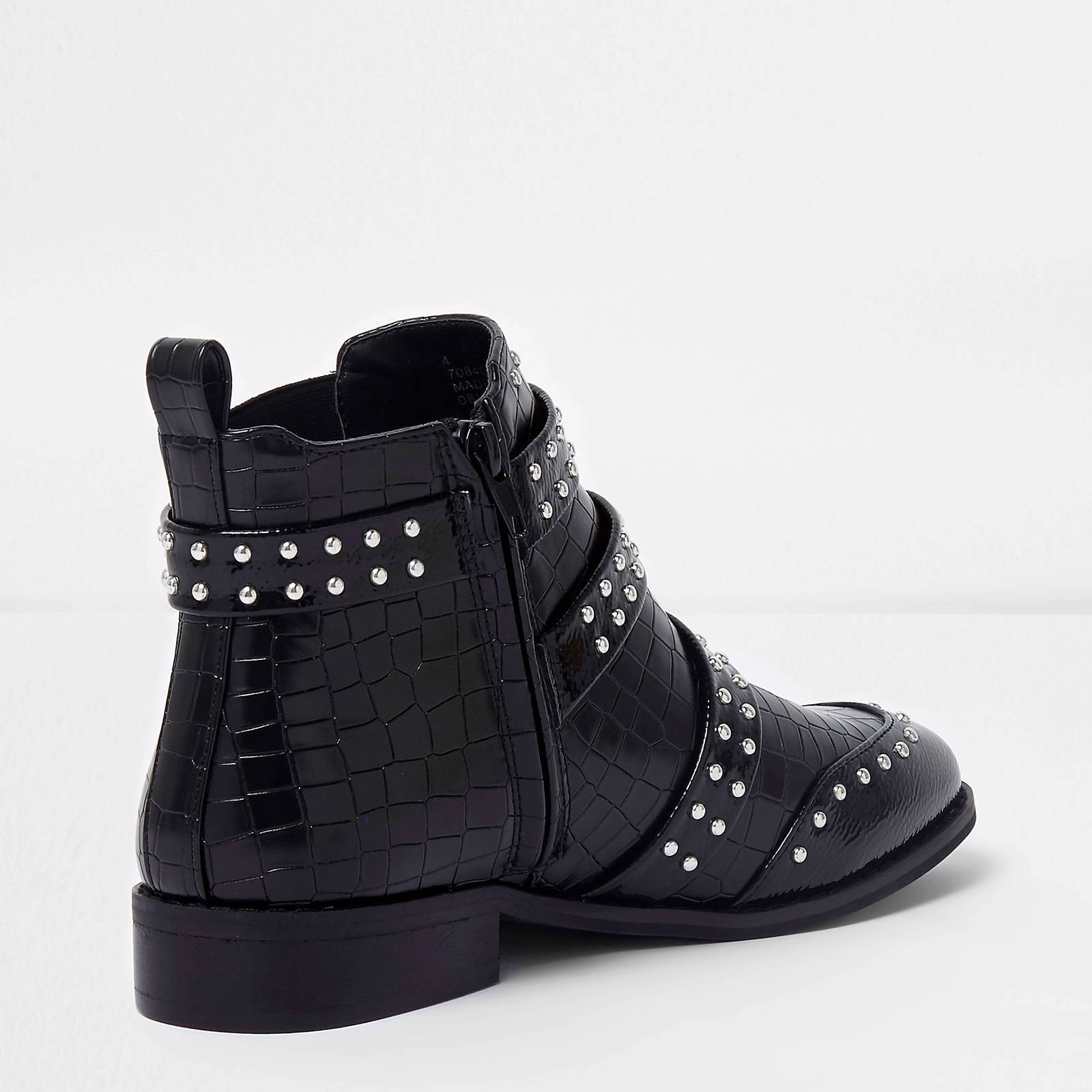 River Island enkellaarzen met gespen en studs | wehkamp River Island enkellaarzen met gespen en studs | wehkamp