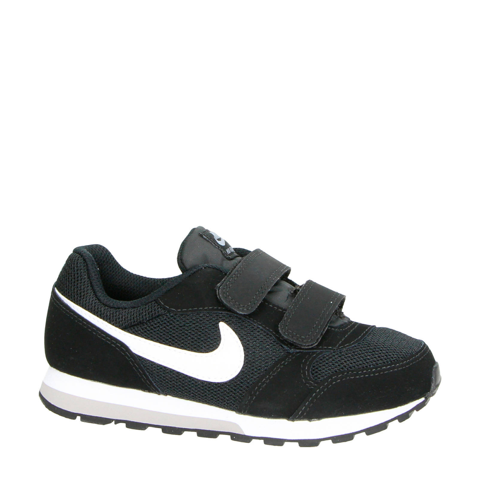 nike black & white md runner sneakers