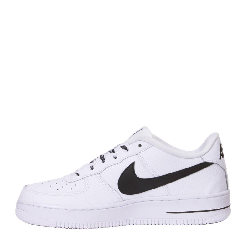 nike force 1 lv8 size 5